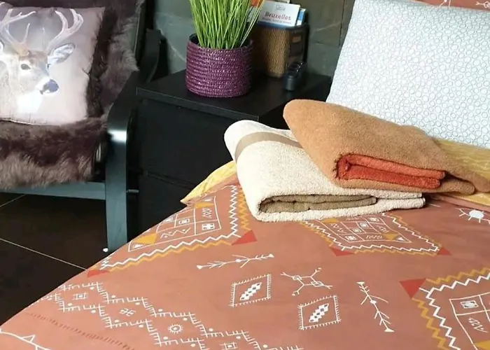 Small New Centre